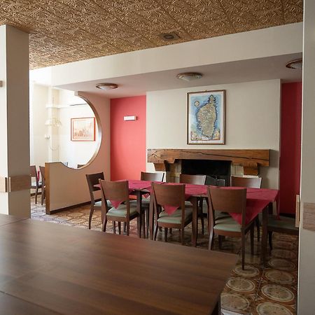 Hotel Napoleon 蓬特雷莫利 外观 照片